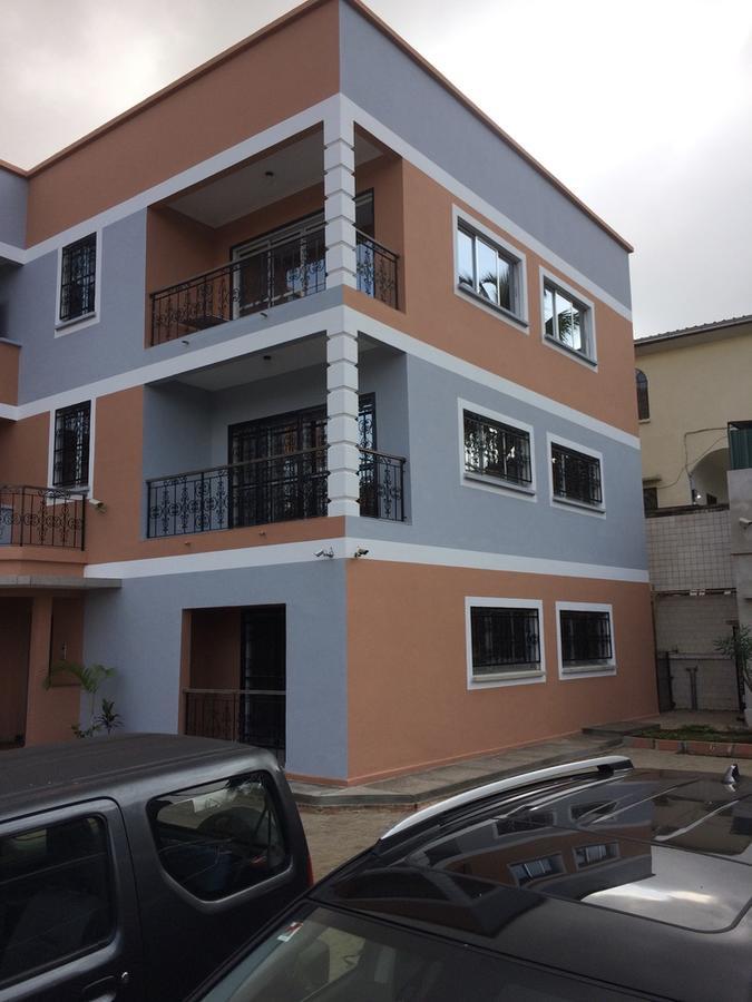 Bastos'Appart Yaoundé Esterno foto