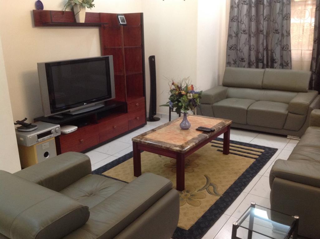 Bastos'Appart Yaoundé Esterno foto